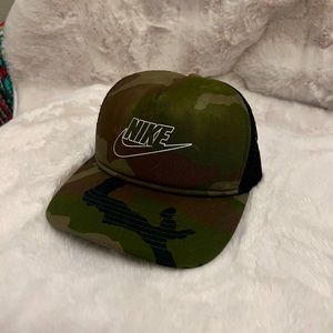 Nike Camo Men’s Hat SnapBack